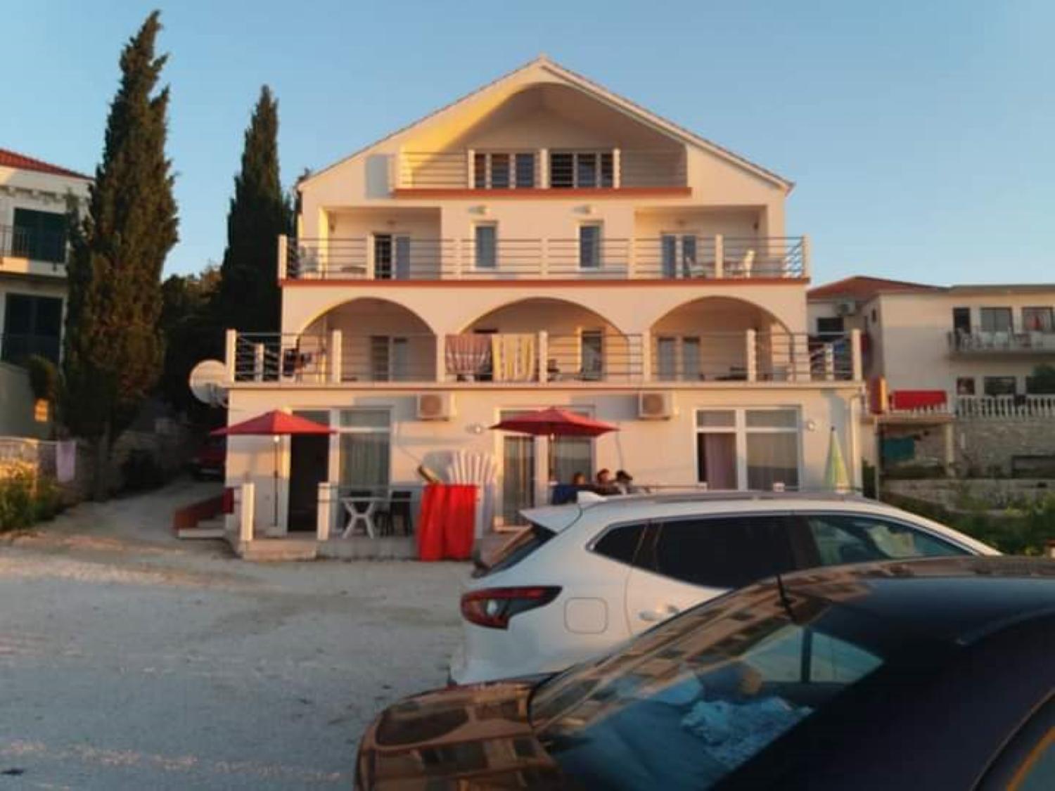 Vila Matej Ražanj エクステリア 写真